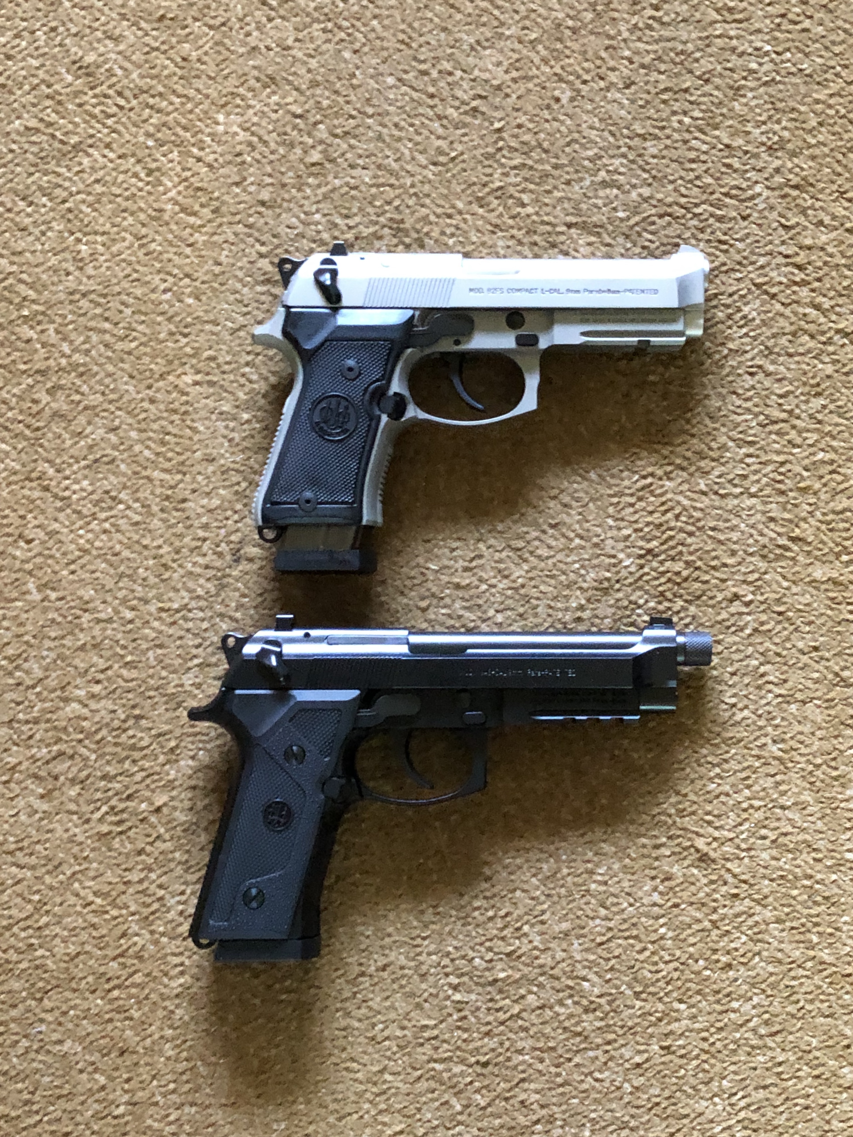 beretta 92 compact vs full size