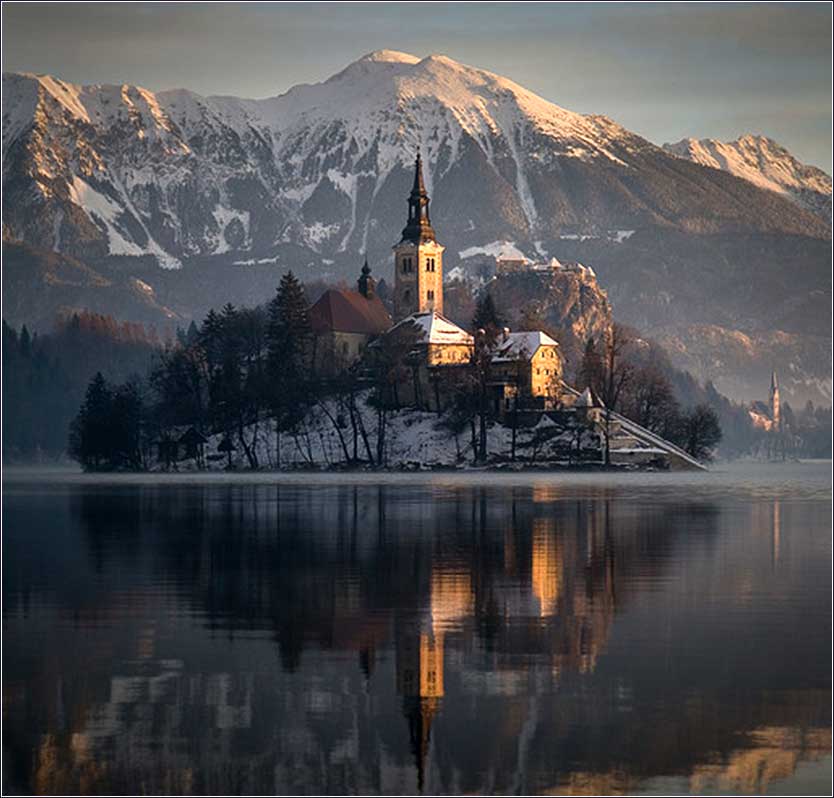 bled_at_sunrise_b.jpg