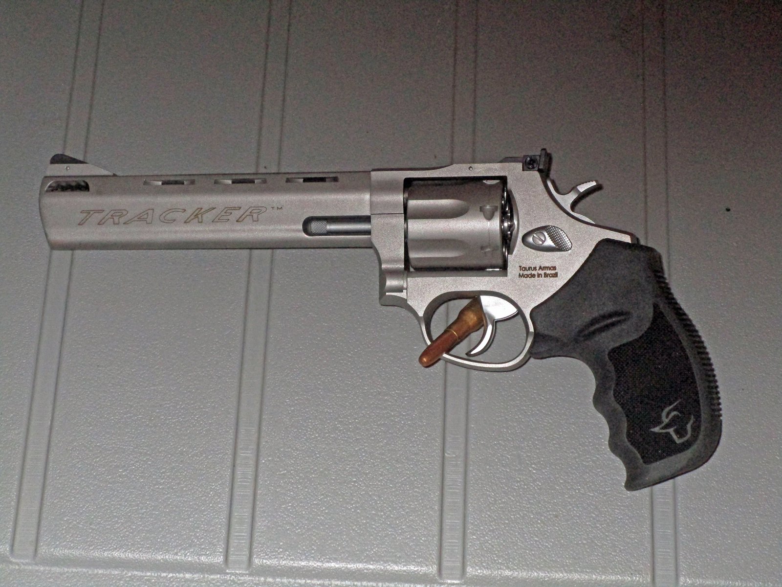 Taurus 44 Tracker Double-Action Revolver