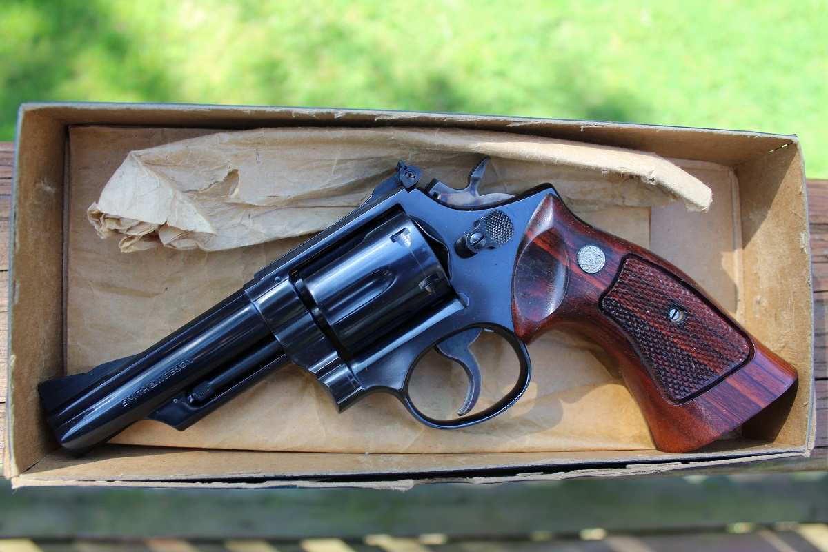 S & W Model 19-3.JPG