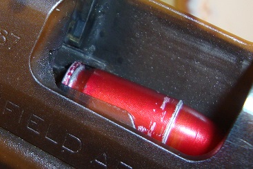 Train45 ejector insert push contact in gun 35.jpg