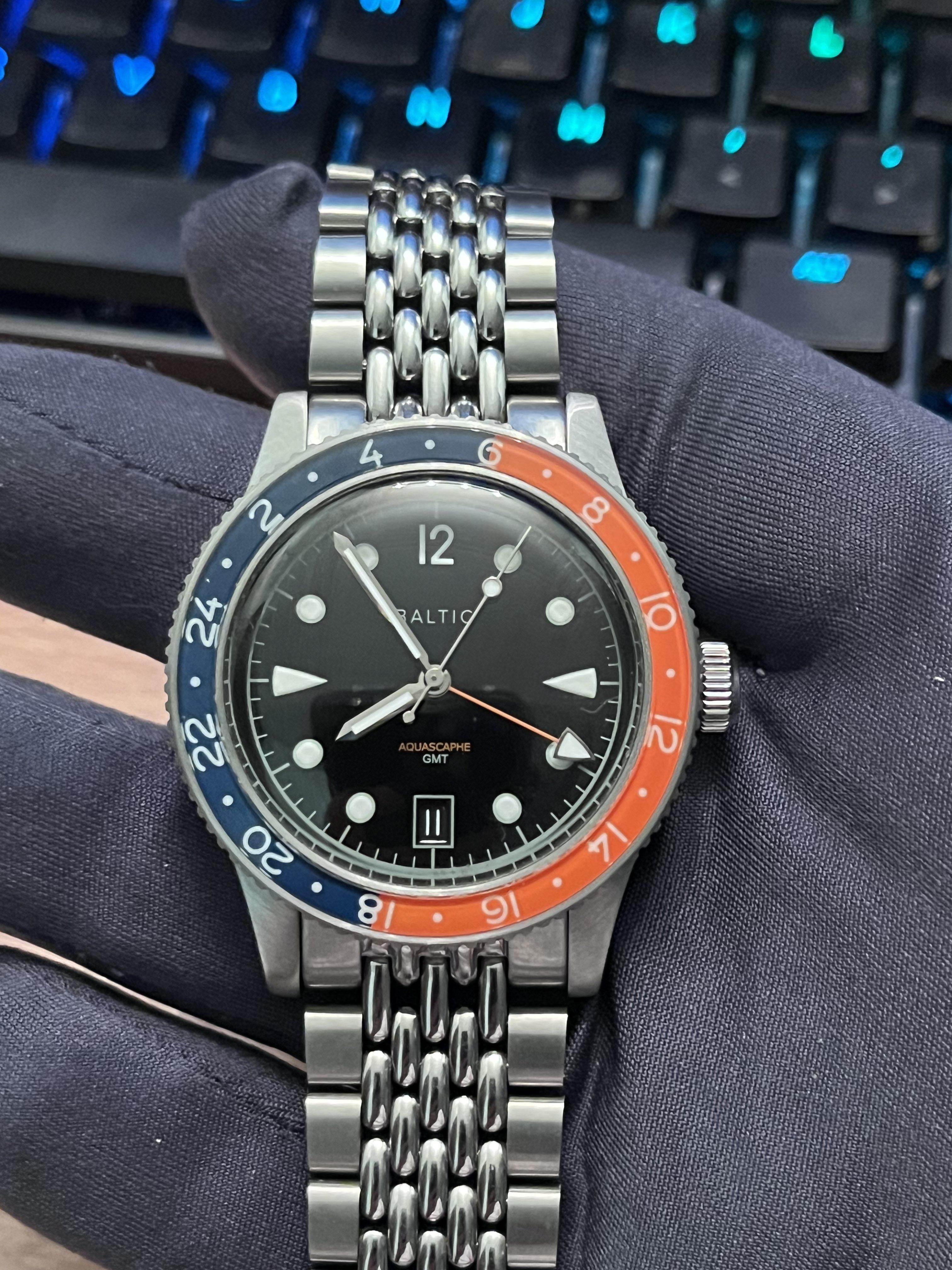 wtt-baltic-aquascaphe-gmt-orange-blue-beads-of-rice-v0-zjtnbgbyle5c1.jpg