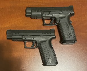 Springfield XDM Comparison II.jpg