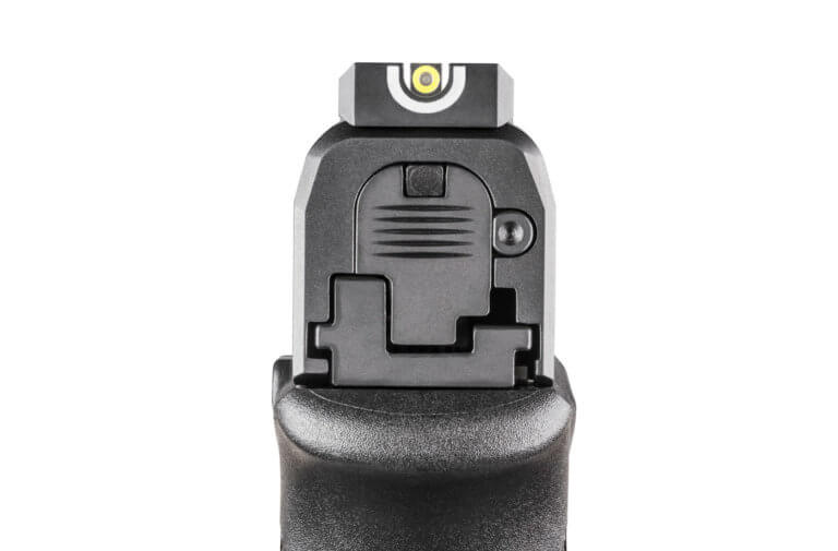 Understanding the Springfield Hellcat U-Dot Sights - The Armory Life