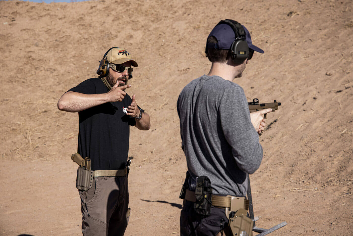 ER Tactical handgun training