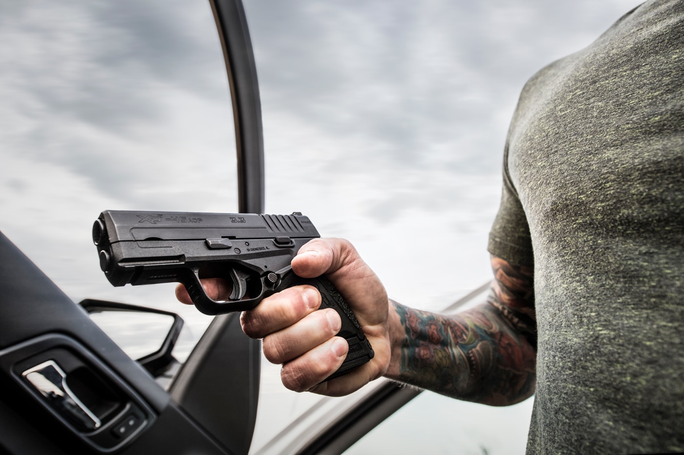 open carry of handgun in vehicle