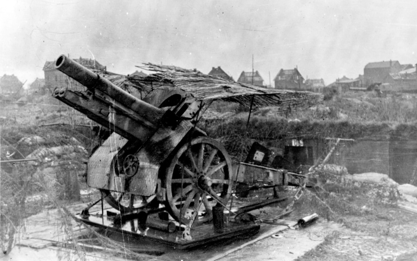 Czech 150mm artillery at Graville