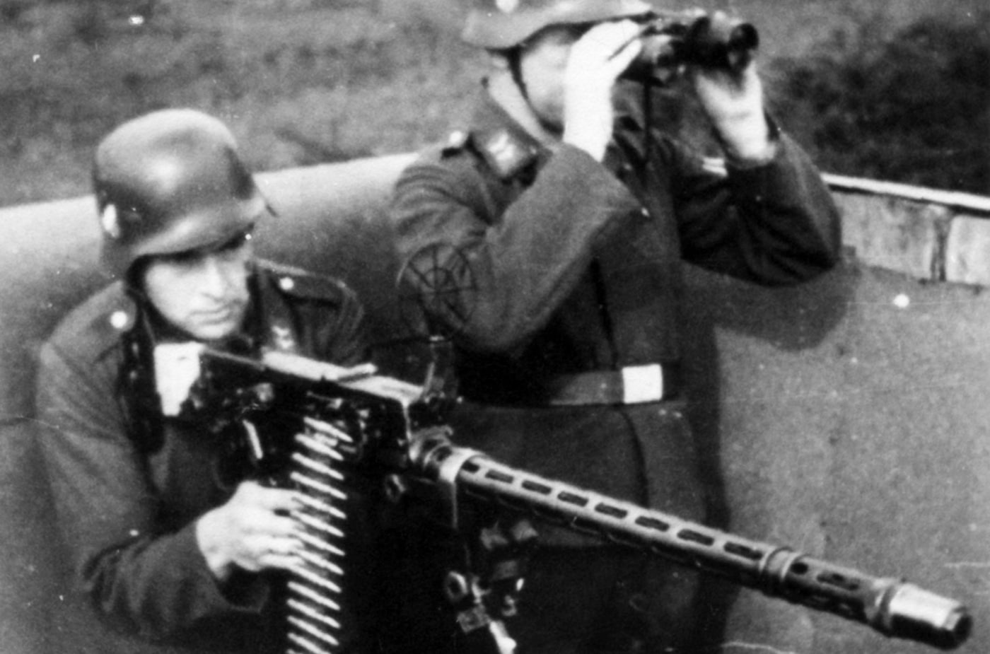 MG30 t machine gun in a bunker