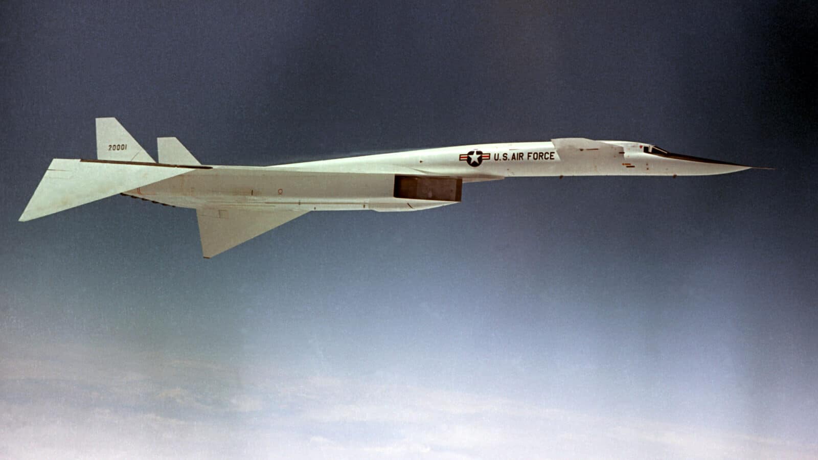 North American XB-70 Valkyrie — America’s Cold War Supersonic Speed Bomber