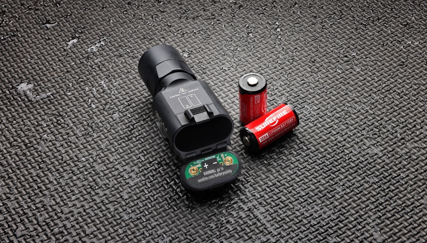 battery compartment of SureFire X300 Turbo