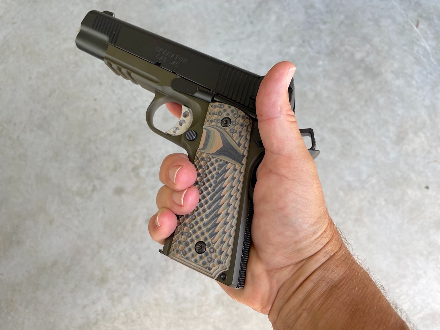 1911 grip made of G10 laminate