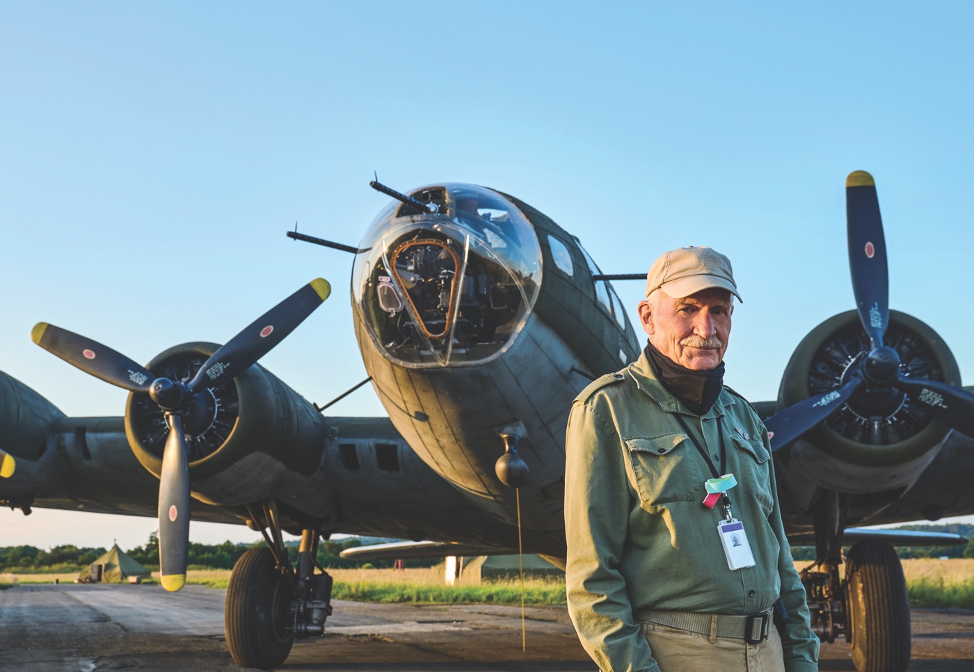 Captain Dale Dye with Boeing B-17 Flying Fortress Masters of the Air