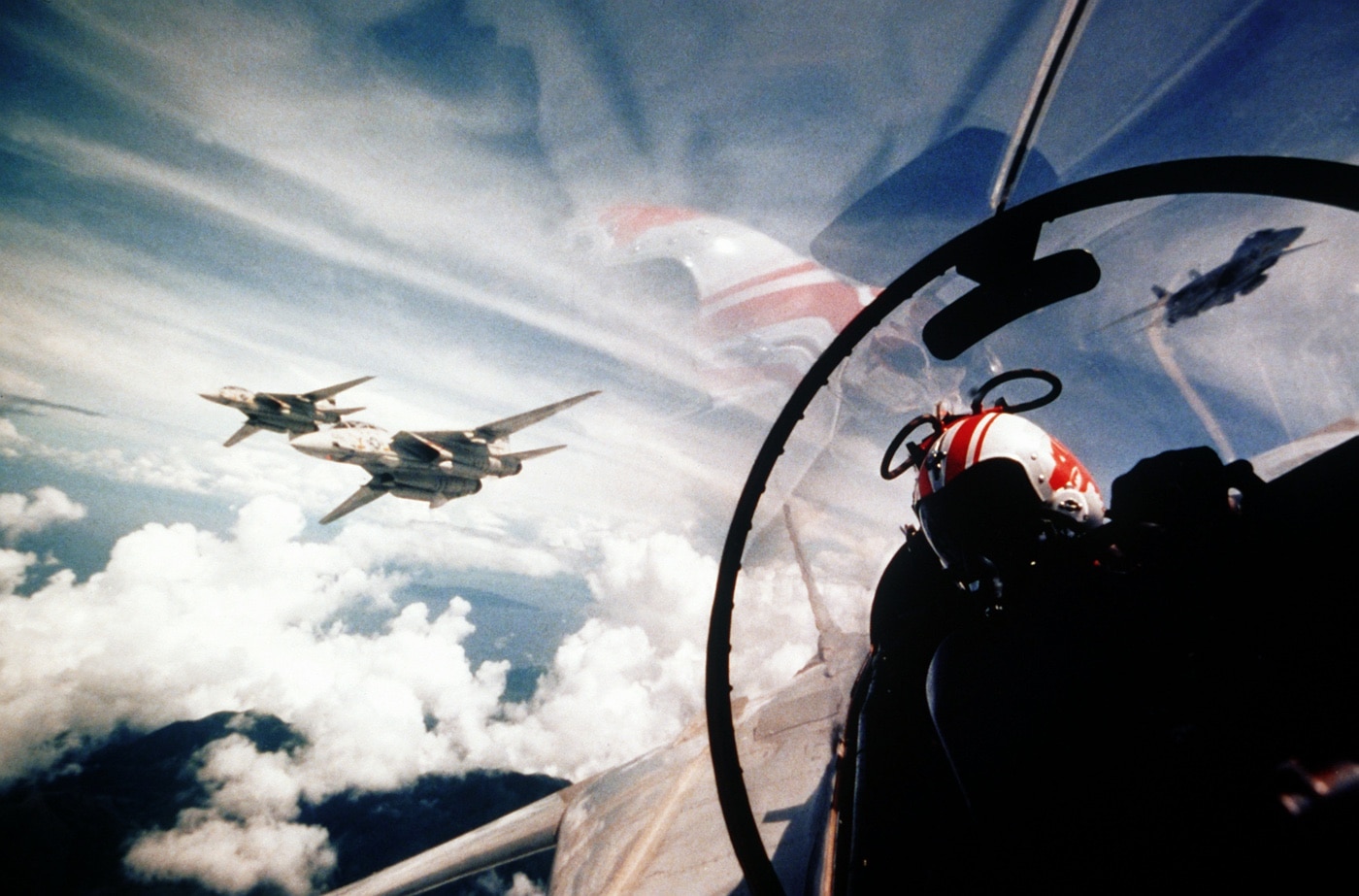 Grumman F-14A Tomcat air-to-air photograph on combat air patrol in 1987