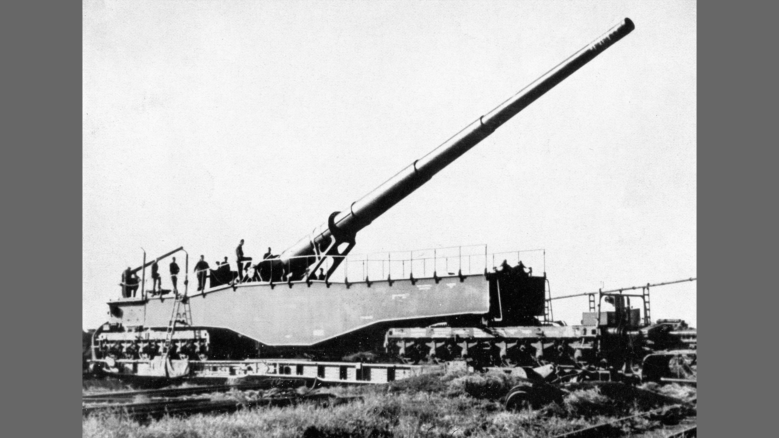 Anzio Annie — The German Krupp K5 Railway Gun