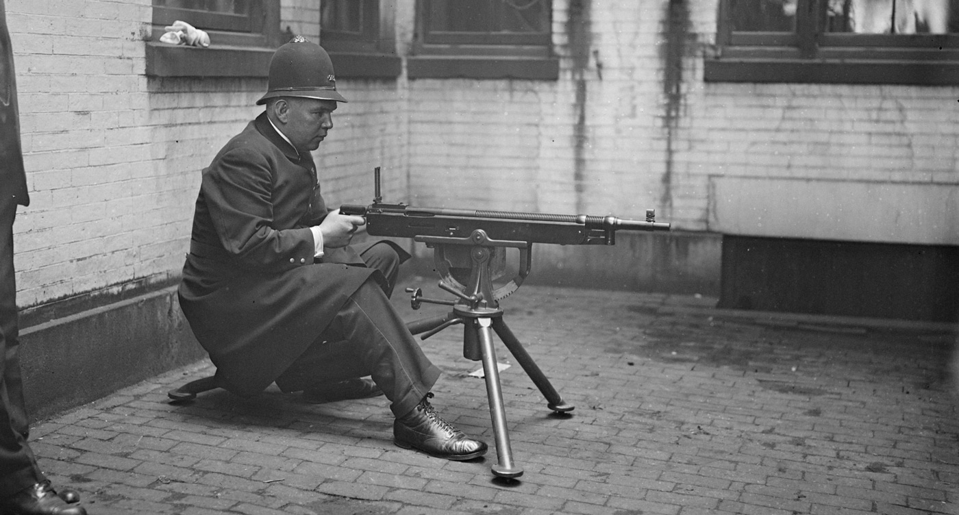 Boston police officer with M1895 Colt-Browning machine gun World War I 1917