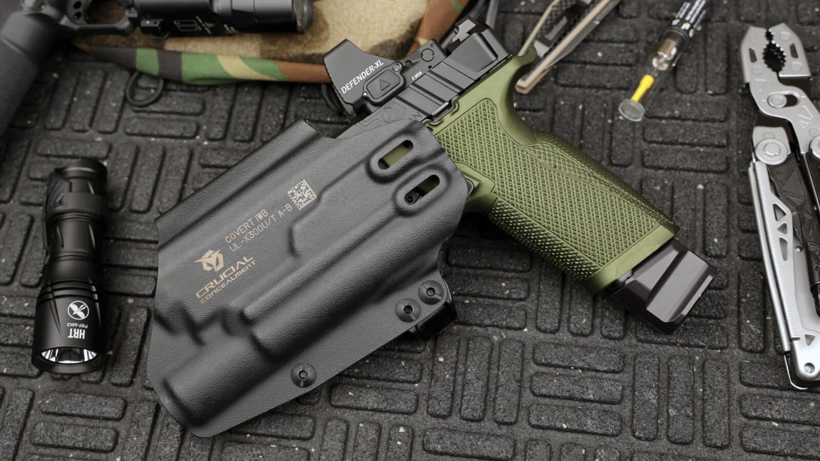 Crucial Concealment Universal Light Holster Review