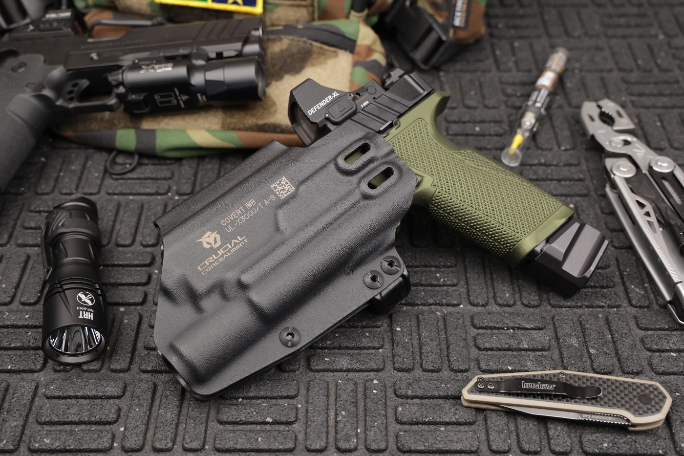 Crucial Concealment Universal Light holster testing