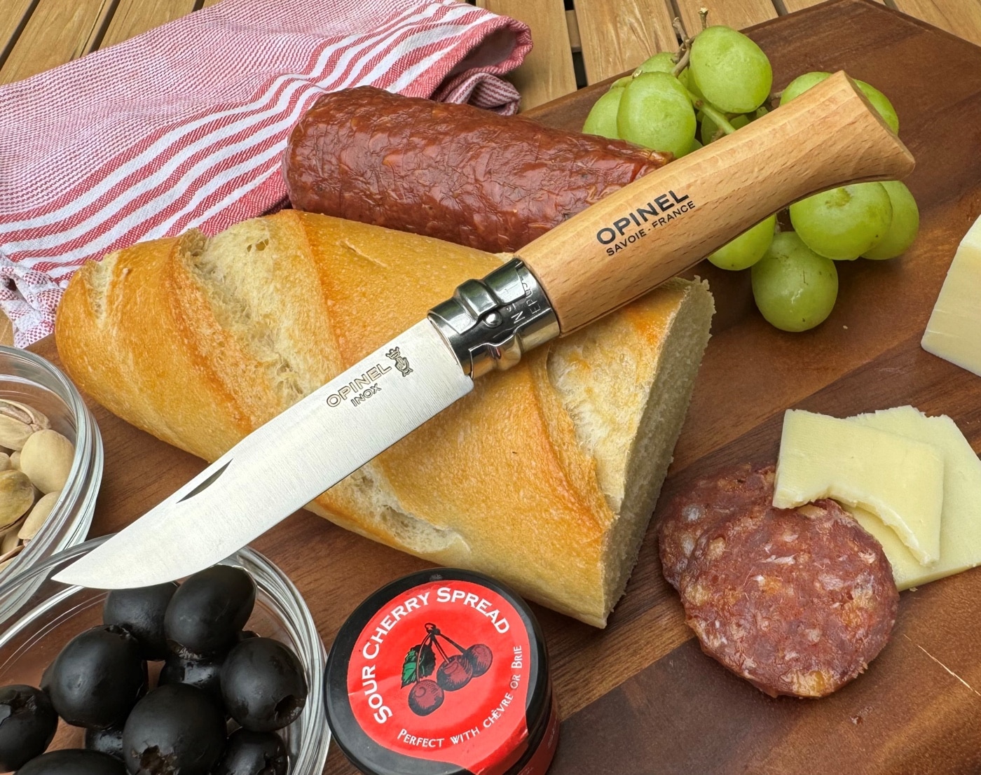 Opinel No 8 pocket knife