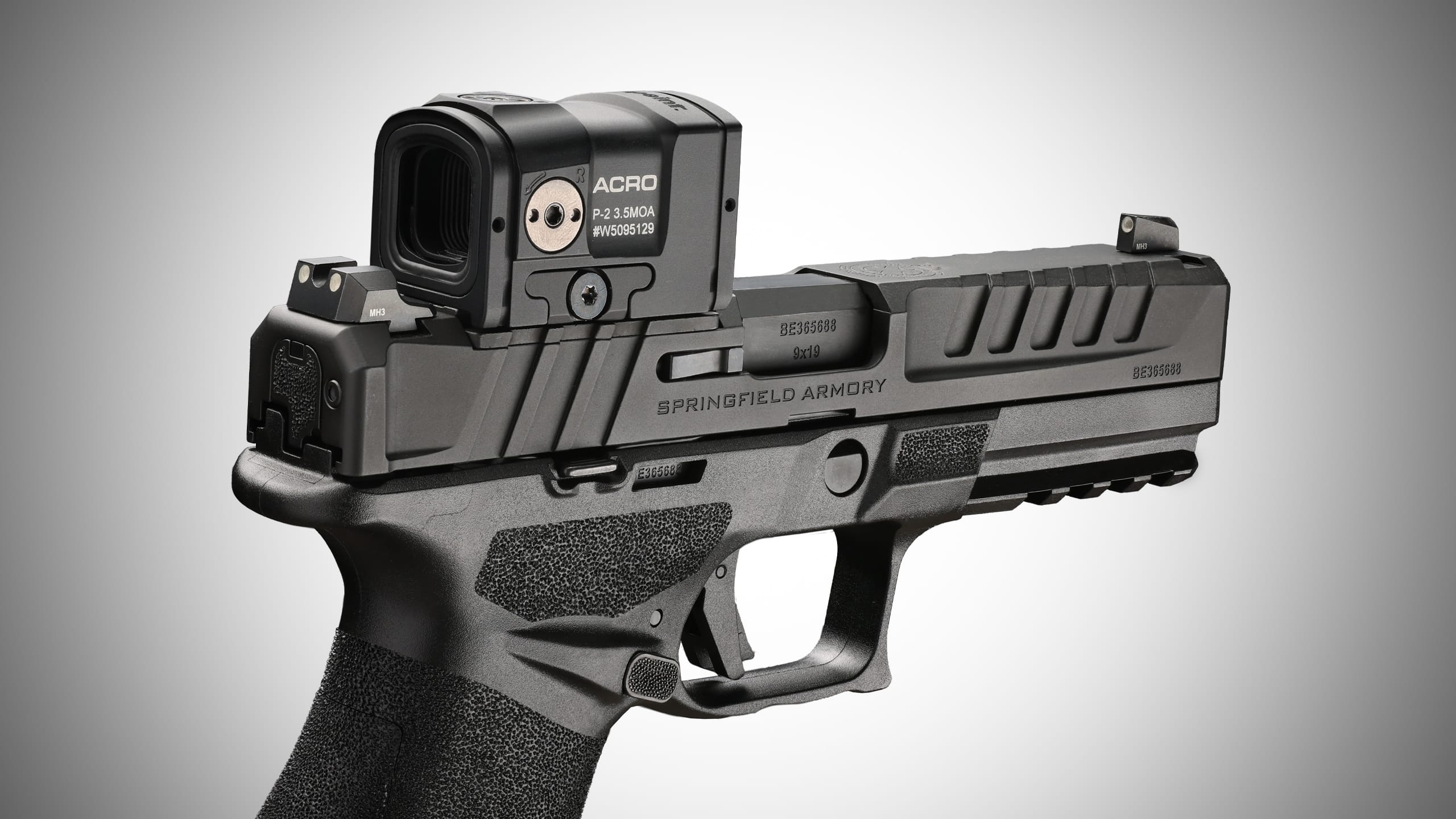 Aimpoint ACRO P-2 Review: Rugged Red Dot Sight