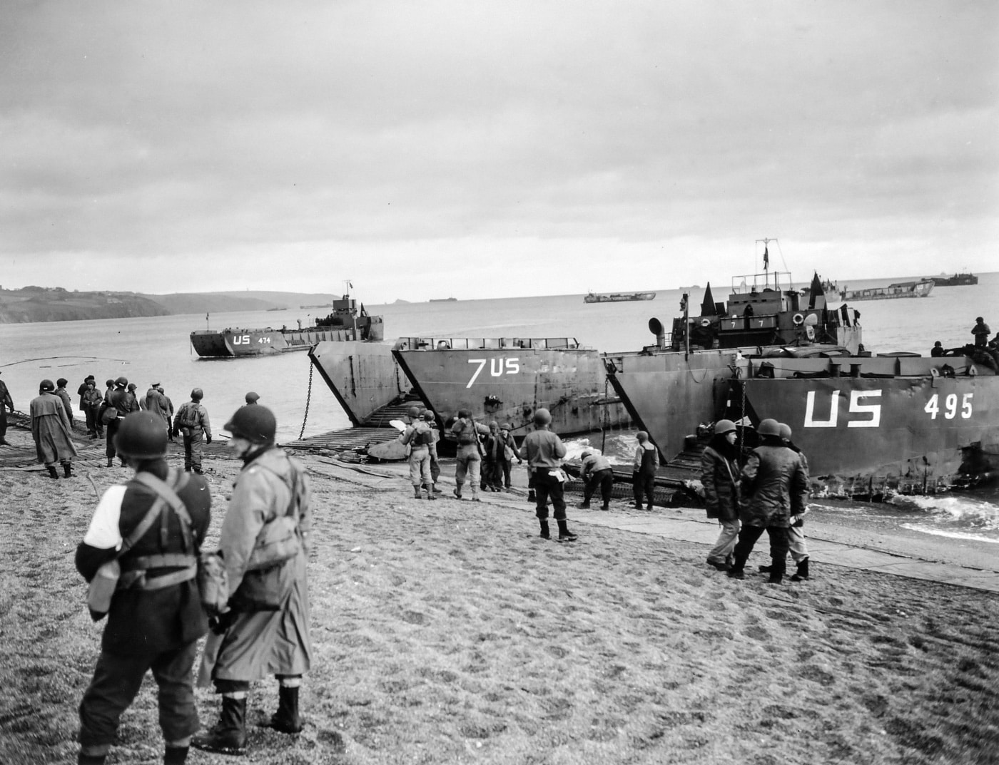 LST Slapton Sands Exercise Tiger 1944 Landing Ship, Tanks (LSTs) were vital to Allied amphibious operations, designed to transport tanks, trucks, and troops directly onto enemy beaches. Their unique hull design allowed them to land heavy vehicles like M4 Shermans and supplies on shallow shores, crucial for the Normandy landings. During Exercise Tiger, these vessels faced deadly torpedo attacks, highlighting the risks of deploying such critical assets in contested waters.