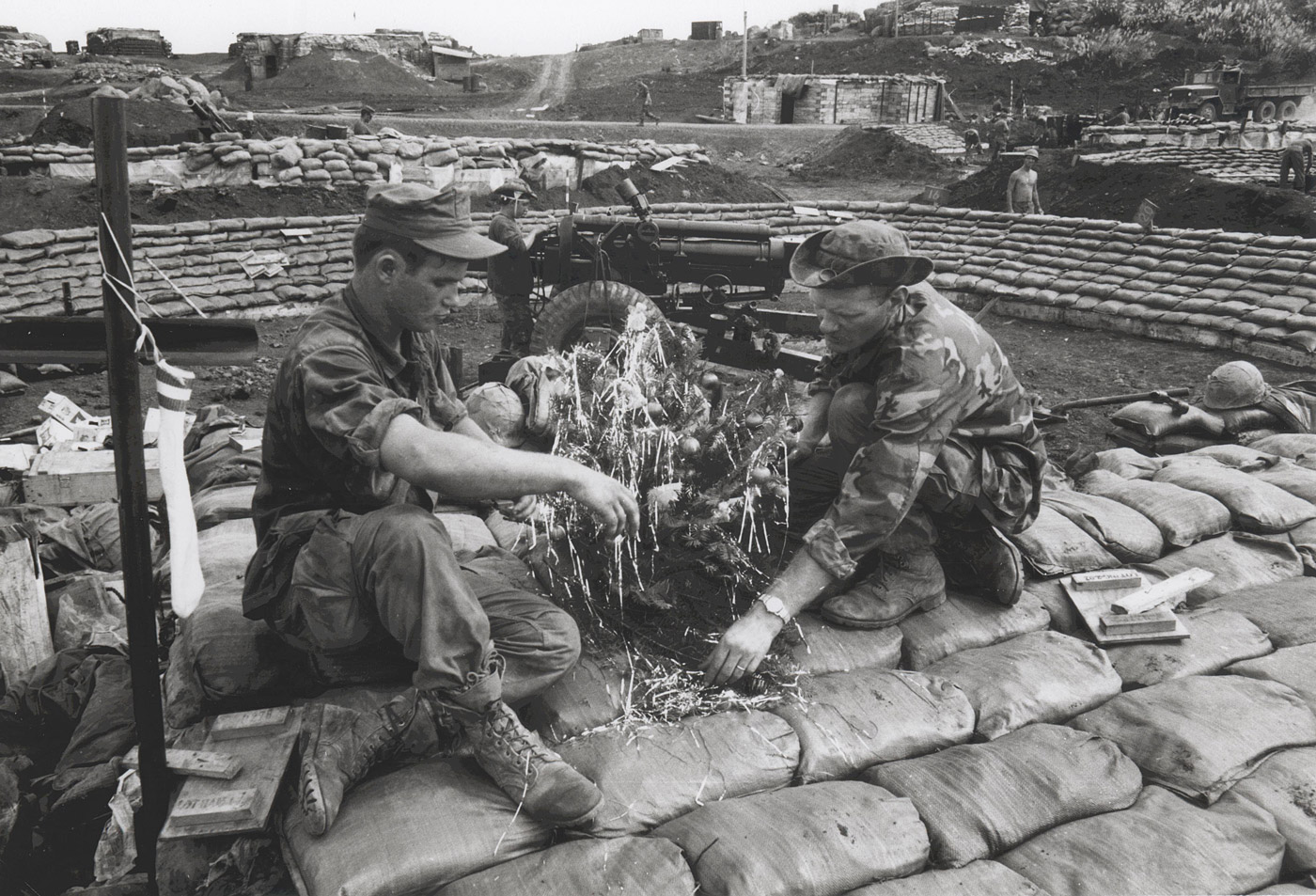 Marines decorate a Christmas tree at Con Thien December 1968