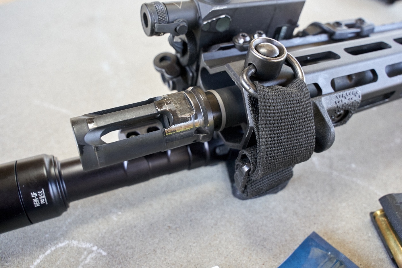 SureFire SOCOM RC3 suppressor mount