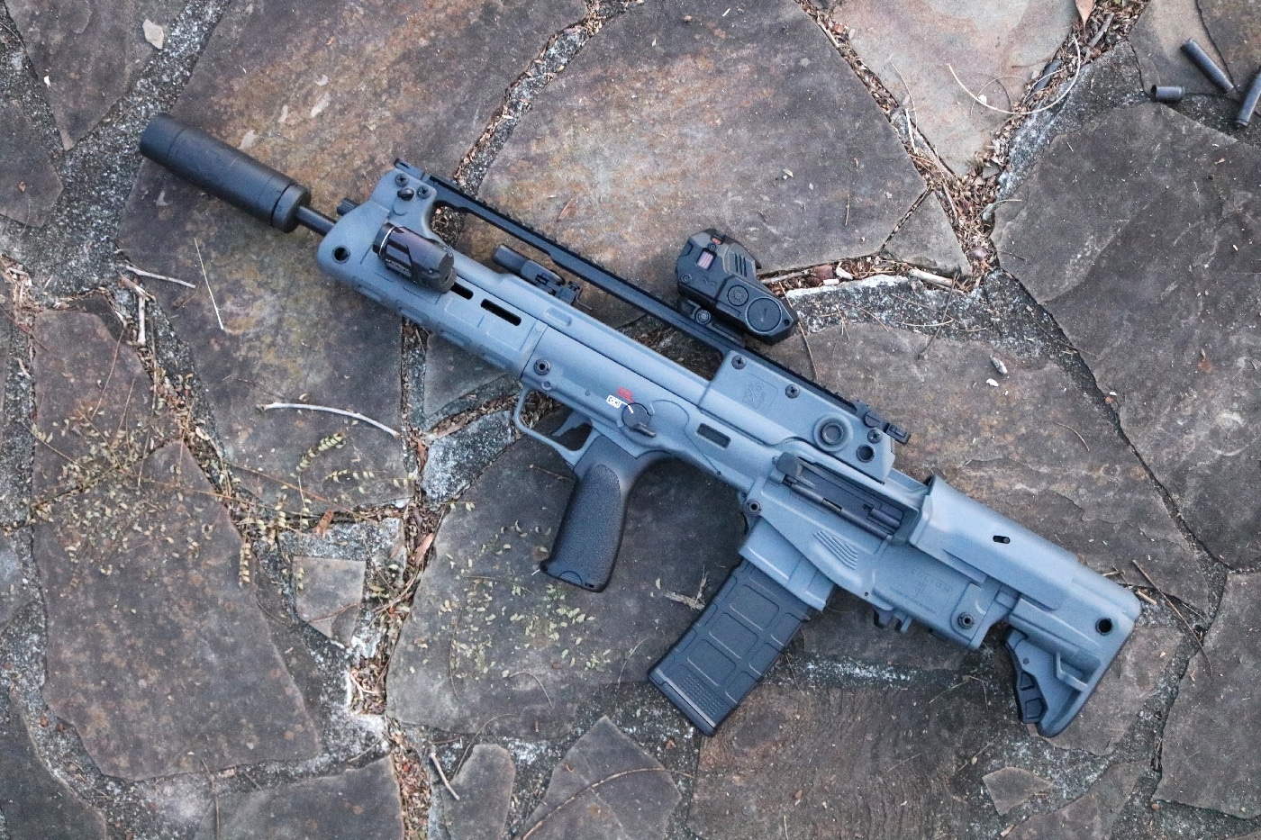 author's gray Hellion rifle