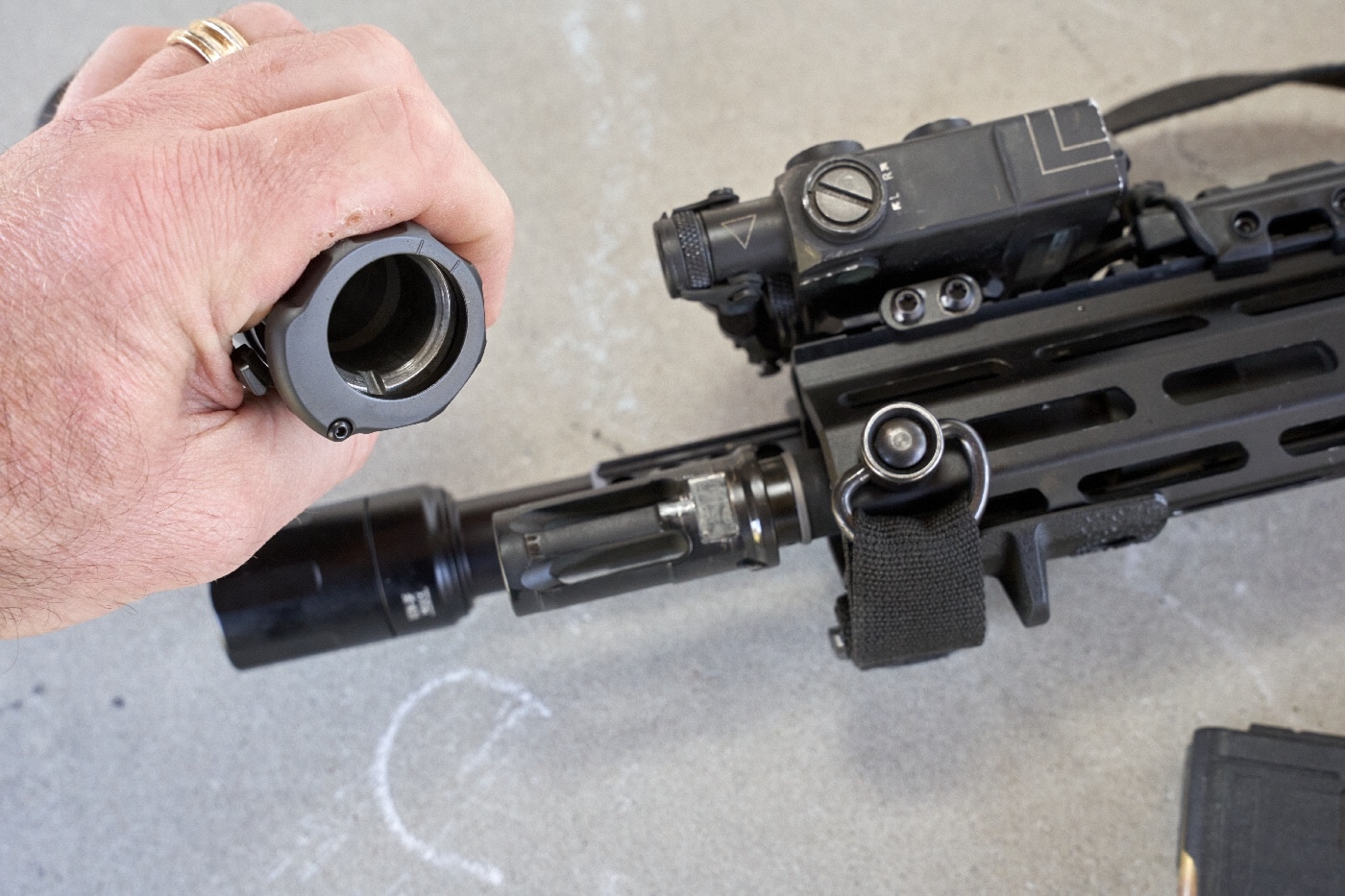 mounting the SOCOM RC3 suppressor