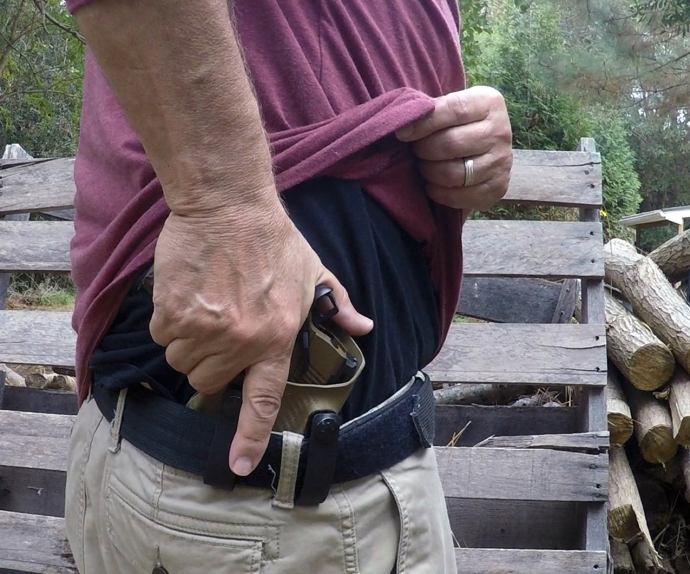 Apex Defense Unlimited Kydex Thoroughbred holster review