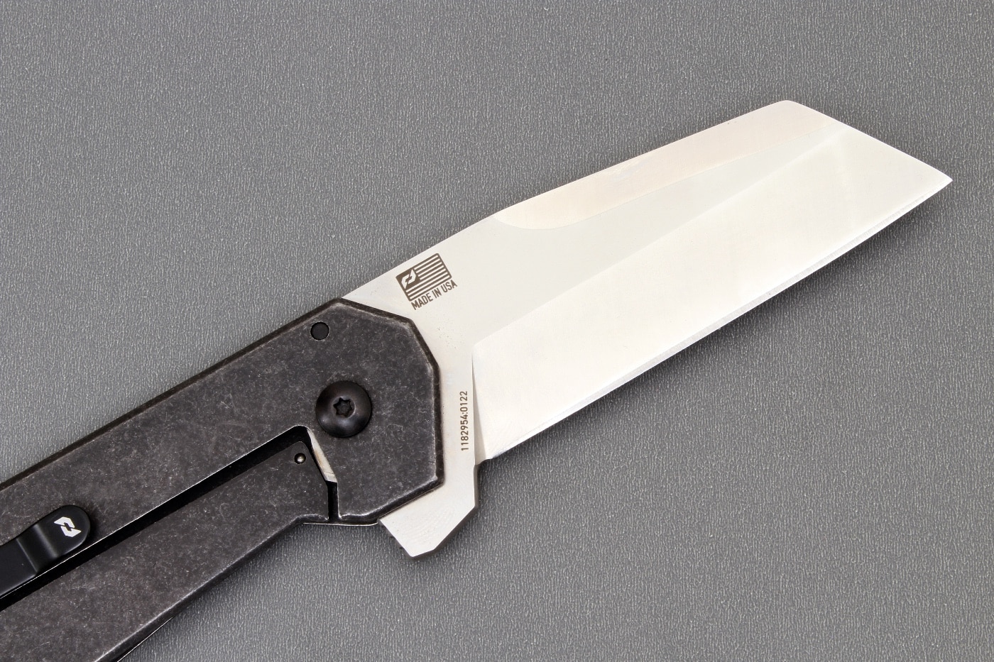 Schrade Slyte Wharncliffe blade