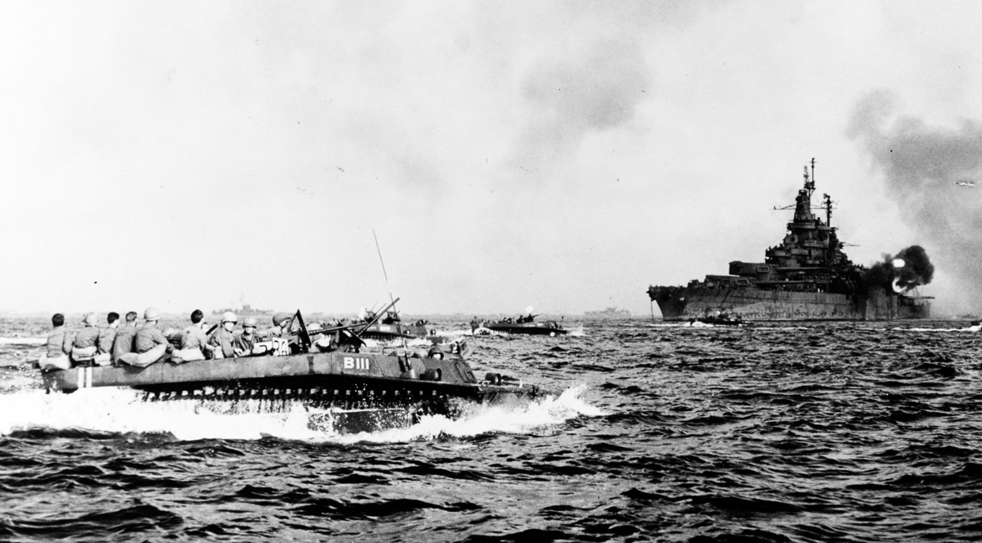 US Marines in LVT-4 head to beaches in Battle of Peleliu