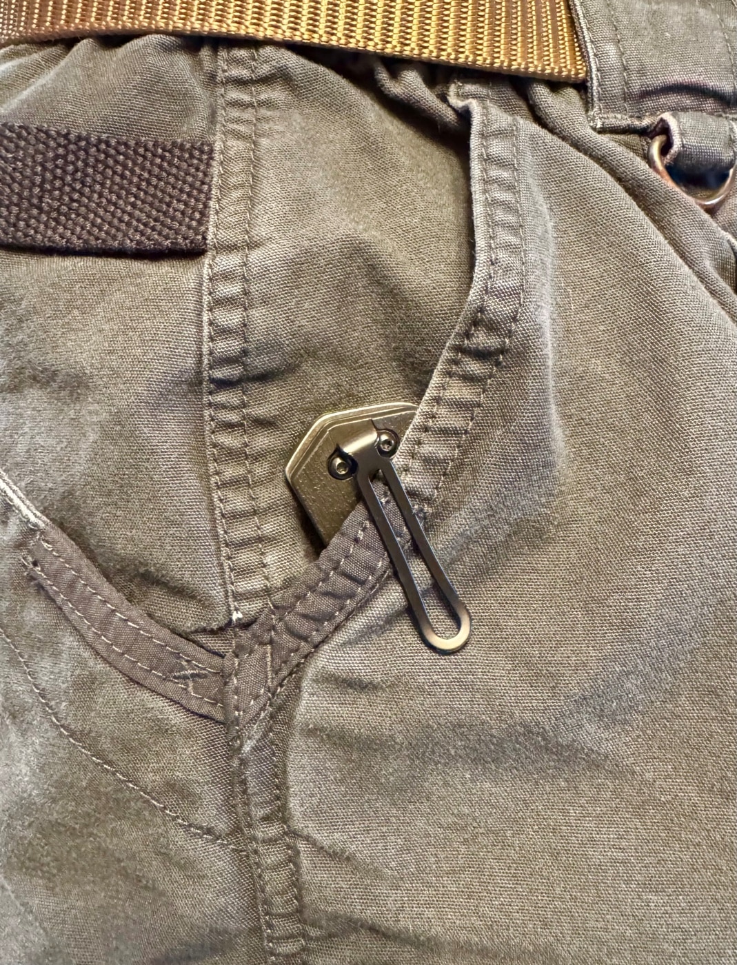 pocket clip on Ripsnort II