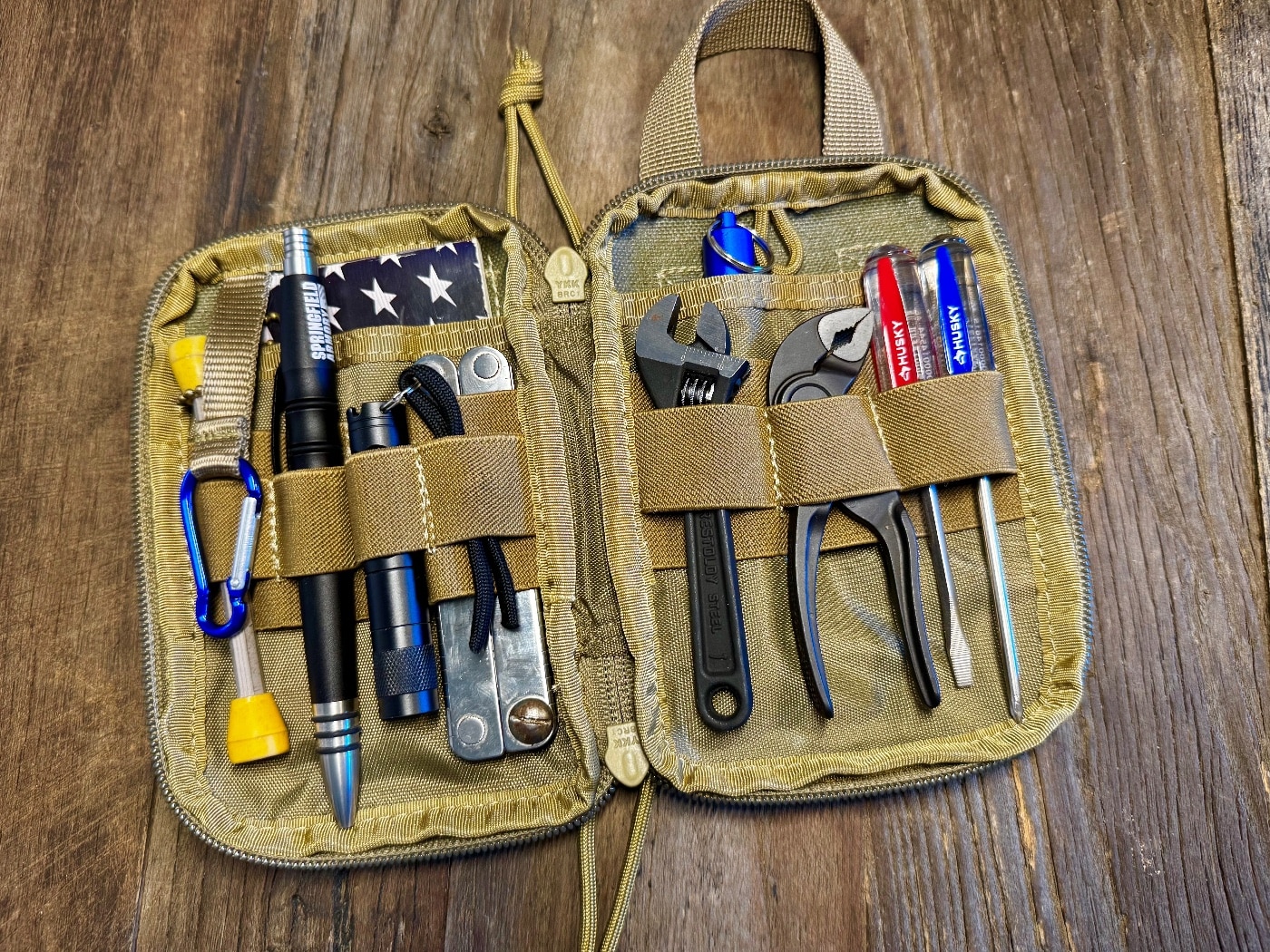 EDC pouch with flashlight and other tools