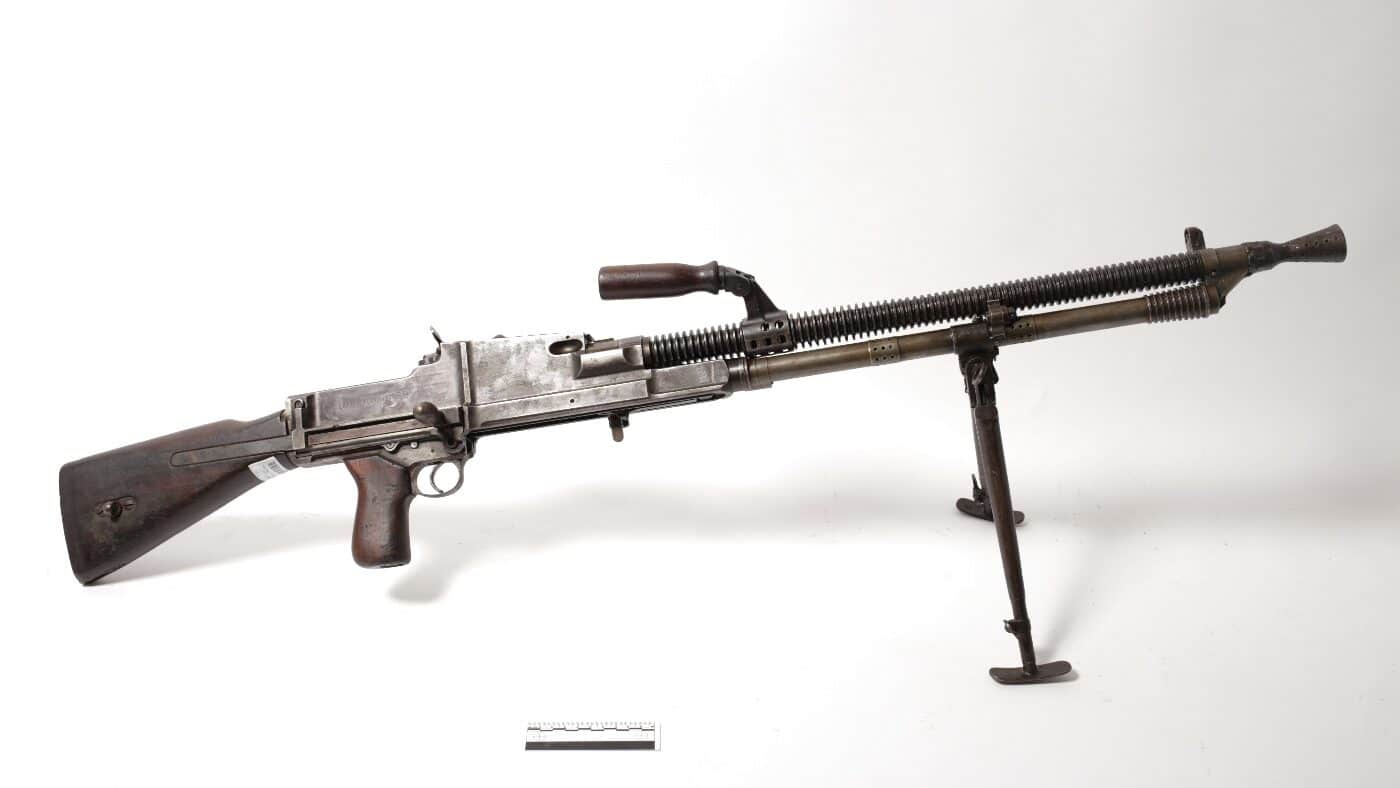 ZB vz 26 machine gun right side